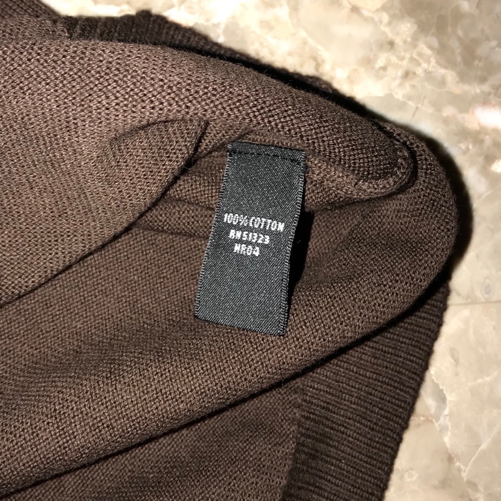 Shirt - Picture 4 of 6